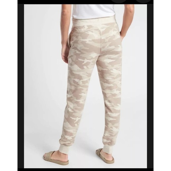 Athleta Balance Printed Jogger Pant size S Oatmeal Heather - Picture 2 of 11